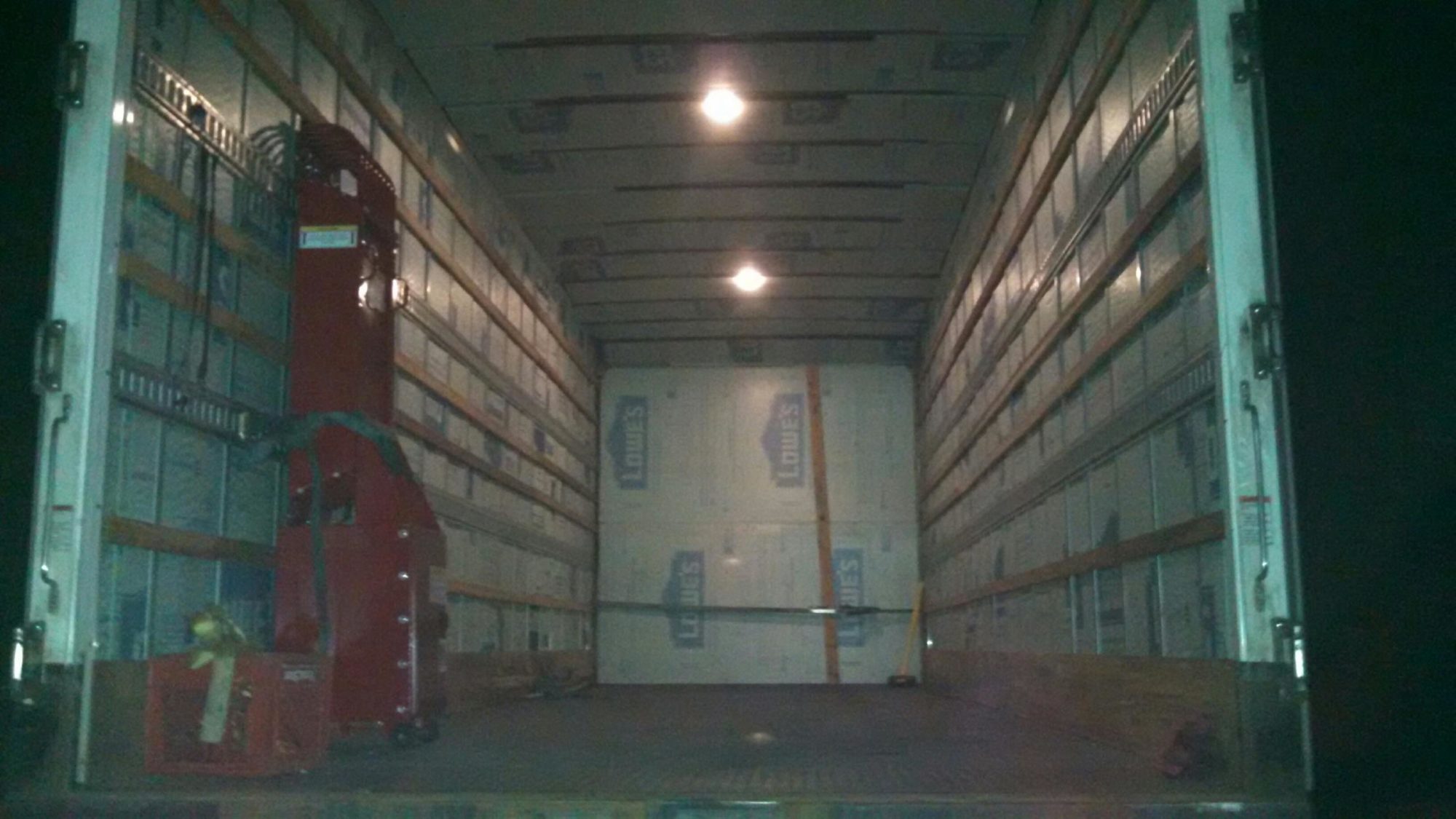 InsulatedStraightTruck InsulatedStraightTruck